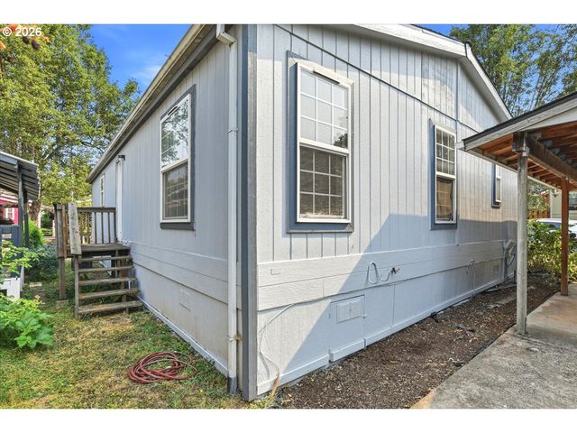 14363 Se CHRISTOPHER Ct 4, Milwaukie, OR 97267