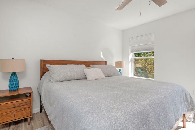 1409 W Highway 98, 401, Mary Esther, FL 32569