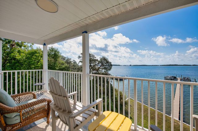 1409 W Highway 98, 401, Mary Esther, FL 32569