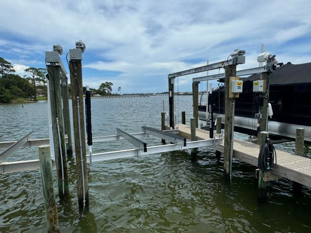 1409 W Highway 98, 401, Mary Esther, FL 32569