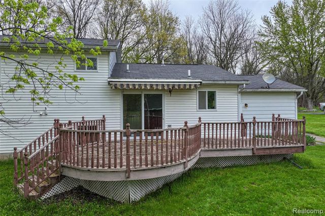 5244 Rood Road, Holly, MI 48442