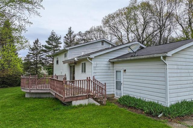 5244 Rood Road, Holly, MI 48442
