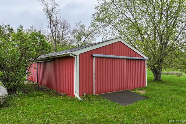 5244 Rood Road, Holly, MI 48442