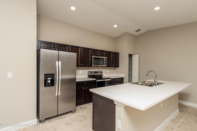 497 Schenley Street SW, Palm Bay, FL 32908