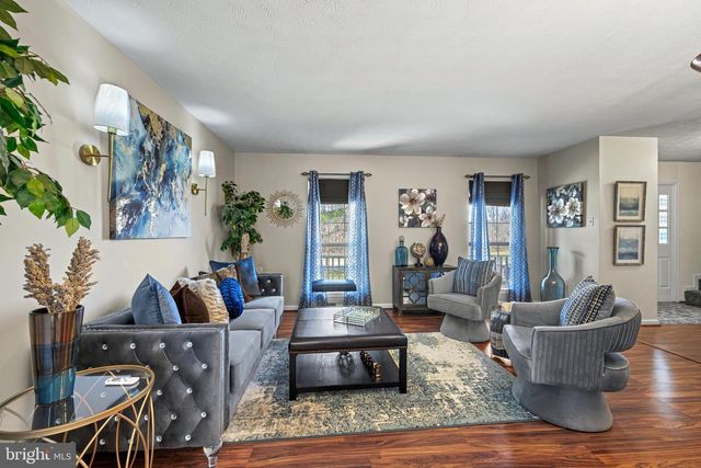 575 CROSSBRIDGE DR, Westminster, MD 21158