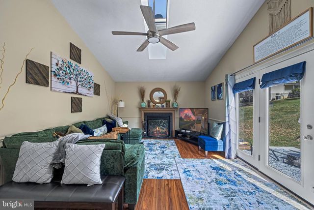 575 CROSSBRIDGE DR, Westminster, MD 21158