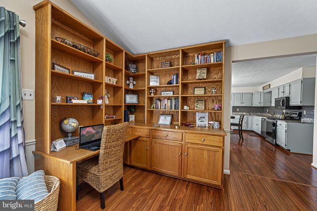 575 CROSSBRIDGE DR, Westminster, MD 21158