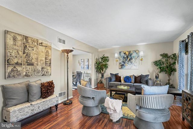 575 CROSSBRIDGE DR, Westminster, MD 21158