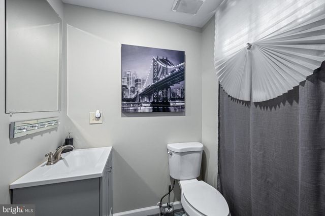 575 CROSSBRIDGE DR, Westminster, MD 21158