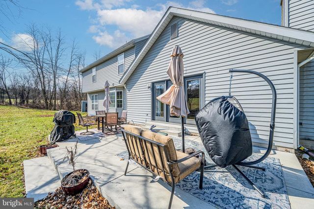 575 CROSSBRIDGE DR, Westminster, MD 21158