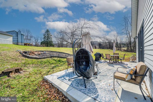 575 CROSSBRIDGE DR, Westminster, MD 21158