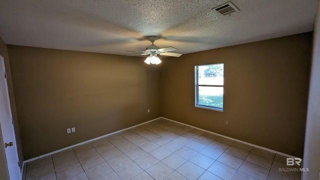 1616 N Cedar Street 1616, Foley, AL 36535