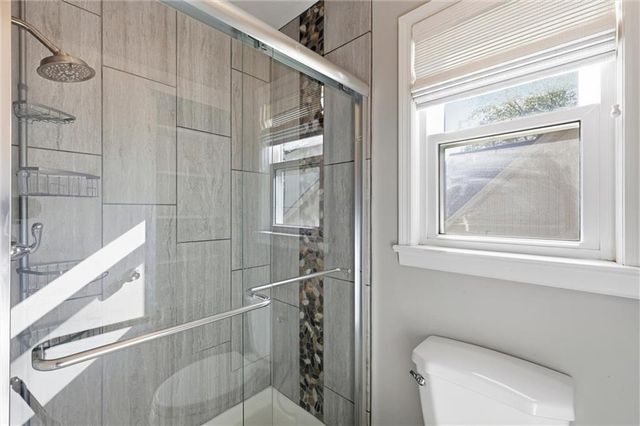 11800 W 99TH Terrace, Overland Park, KS 66214