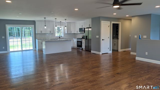 544 Wintergreen Avenue, Hamden, CT 06514