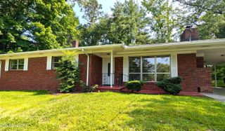 120 Dale Ave, Oliver Springs, TN 37840