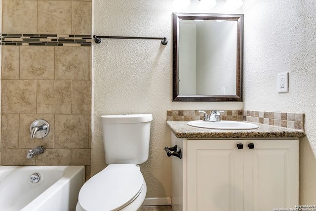 12942 Parton Ln, San Antonio, TX 78233