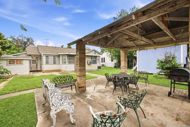618 FROST ST, San Antonio, TX 78201