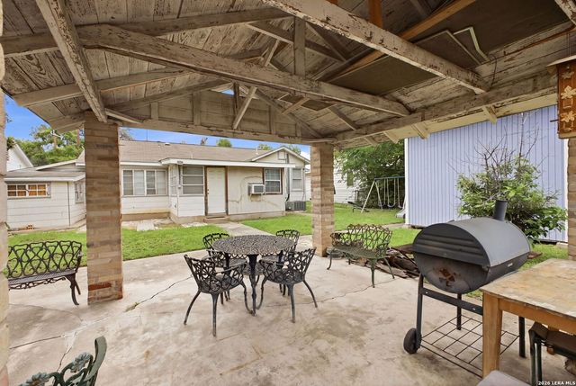 618 FROST ST, San Antonio, TX 78201