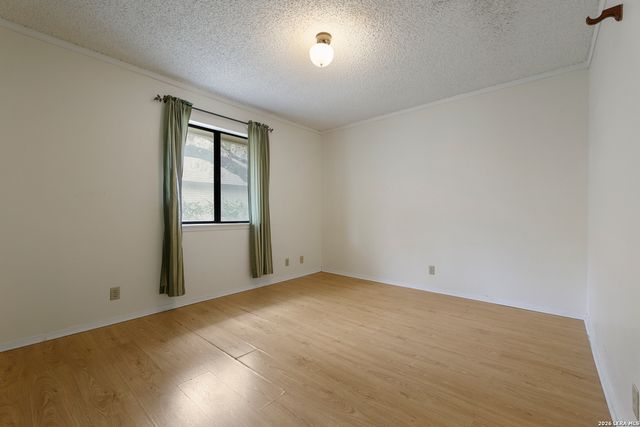 4322 Center Oak Woods, San Antonio, TX 78249