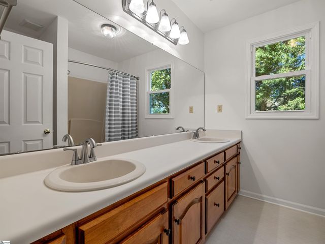 591 Grand Canyon Road, Inman, SC 29349