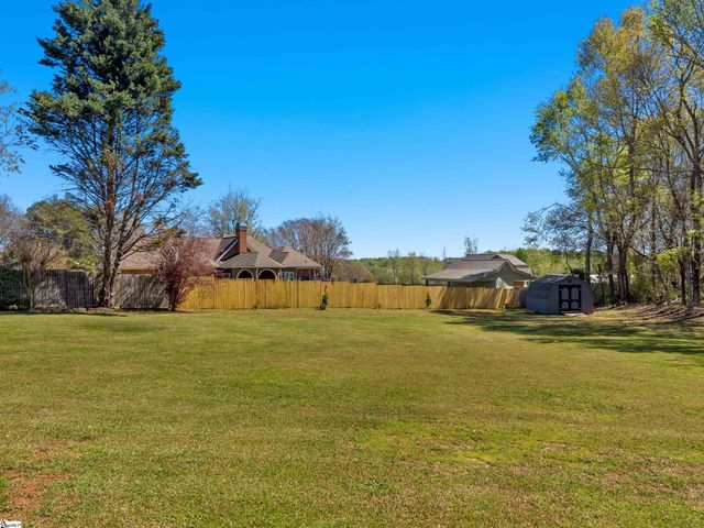 591 Grand Canyon Road, Inman, SC 29349