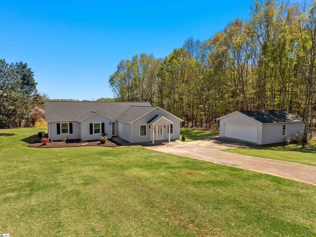 591 Grand Canyon Road, Inman, SC 29349