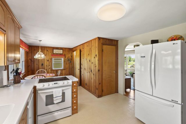 18239 Hopewell Road, Mount Vernon, OH 43050