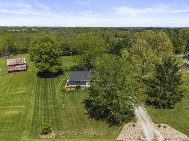 18239 Hopewell Road, Mount Vernon, OH 43050