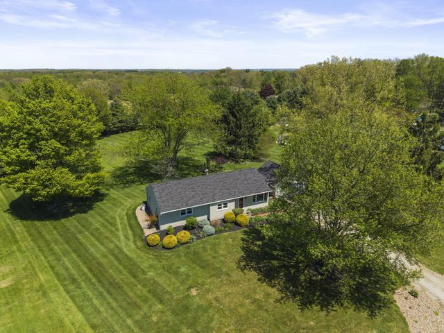 18239 Hopewell Road, Mount Vernon, OH 43050