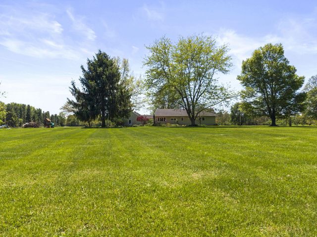 18239 Hopewell Road, Mount Vernon, OH 43050