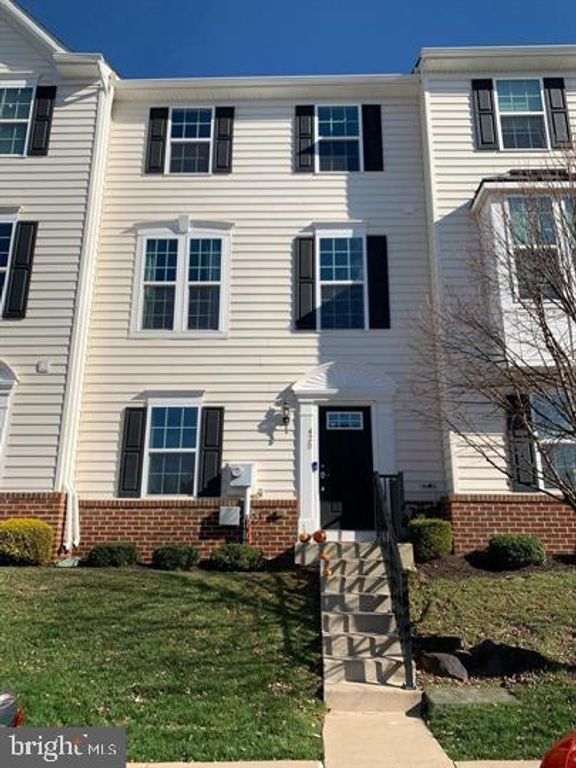 420 LOPATA RD, Phoenixville, PA 19460