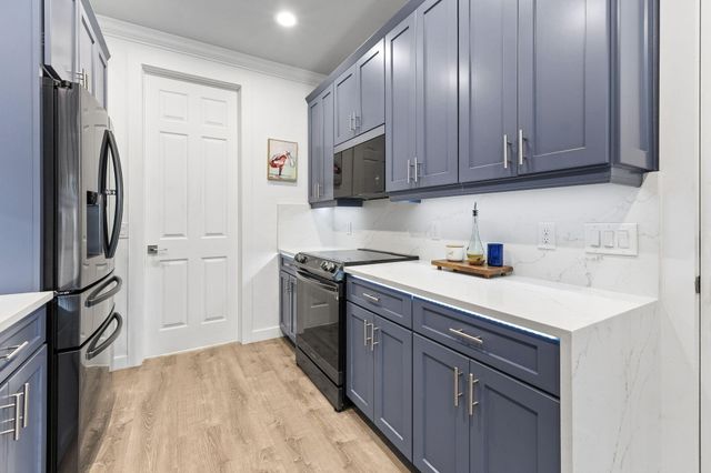 1215 N Community Drive, Jupiter, FL 33458