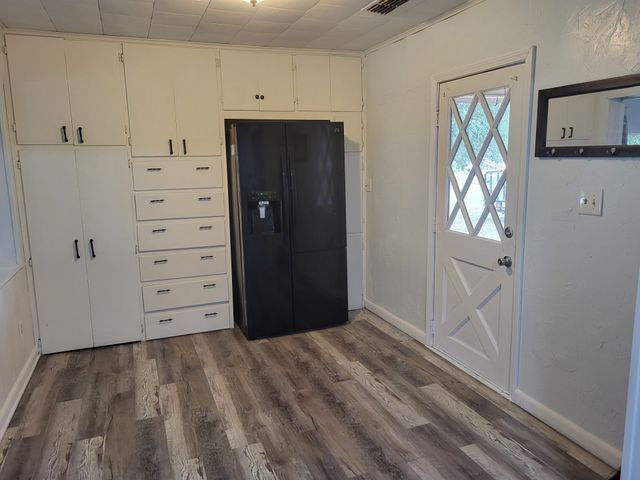 375 N Austin, Avery, TX 75554