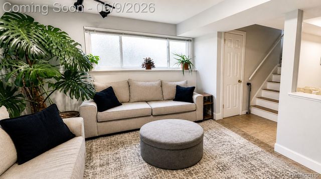 529 John Rolfe Drive, Monroe, MI 48162