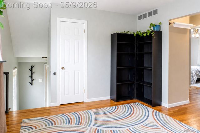 529 John Rolfe Drive, Monroe, MI 48162