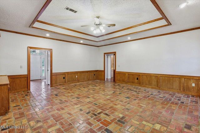 135 Easthaven Drive, Brandon, MS 39042