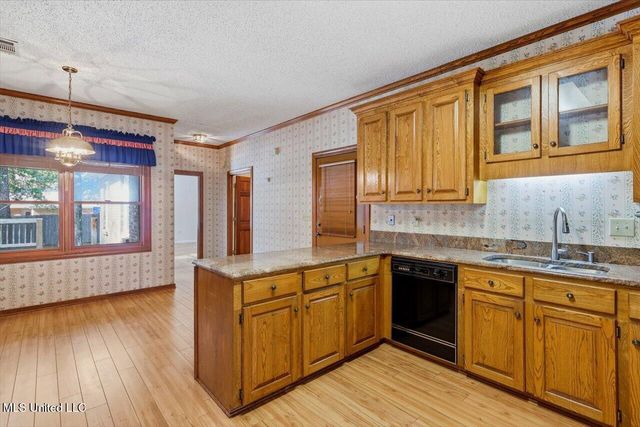 135 Easthaven Drive, Brandon, MS 39042