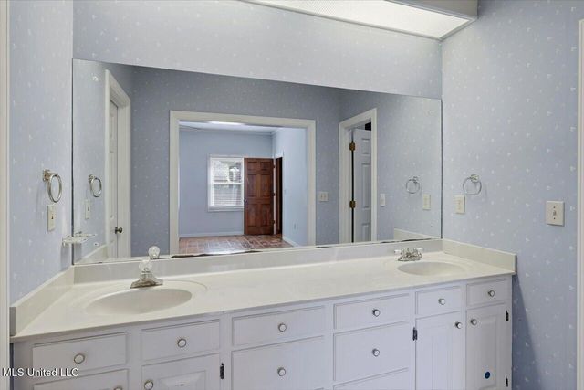 135 Easthaven Drive, Brandon, MS 39042