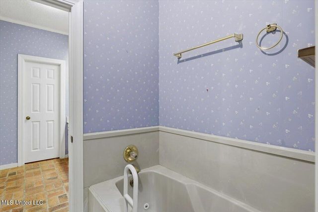 135 Easthaven Drive, Brandon, MS 39042