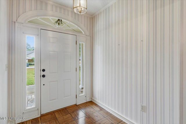 135 Easthaven Drive, Brandon, MS 39042