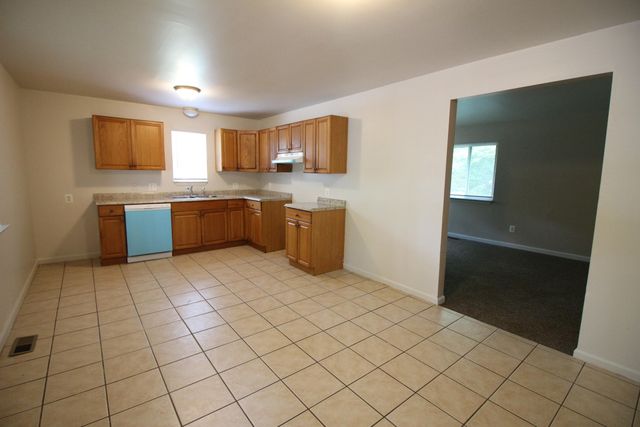 1540 Outer Lane Drive, Ypsilanti, MI 48198