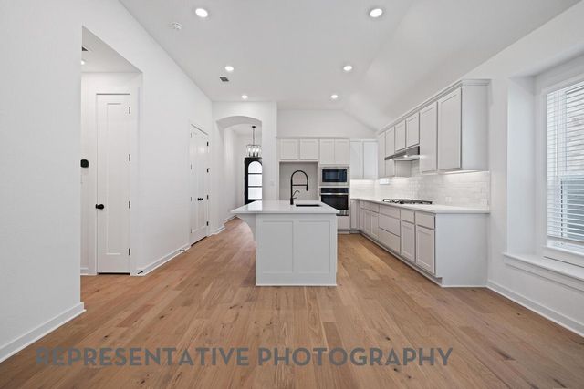 125 Three Oaks LN, Georgetown, TX 78628