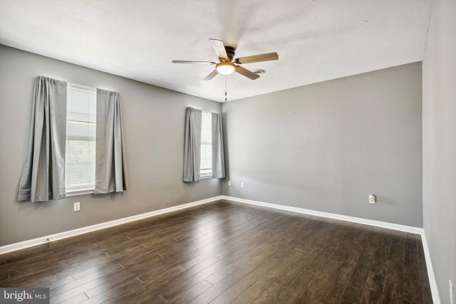 188 SARA LN, Hanover, PA 17331