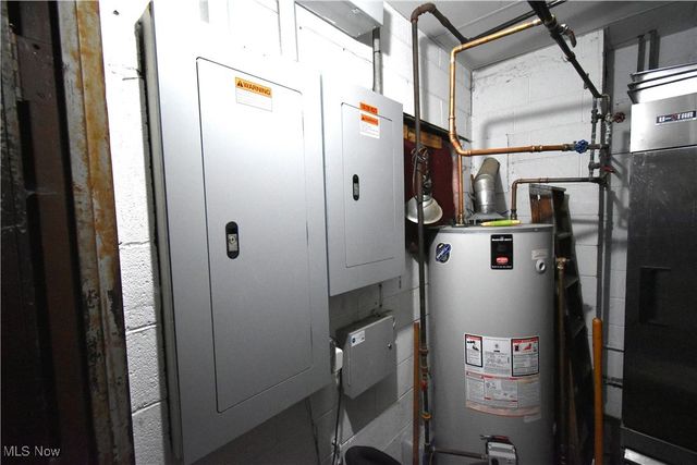 24389 Detroit Road, Westlake, OH 44145