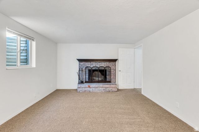 1327 N MAIN ST, Farmington, UT 84025