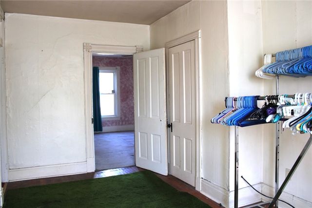 324 W North Street, City Of But Nw, PA 16001