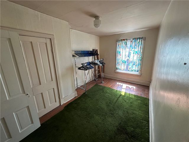 324 W North Street, City Of But Nw, PA 16001