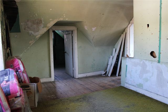 324 W North Street, City Of But Nw, PA 16001