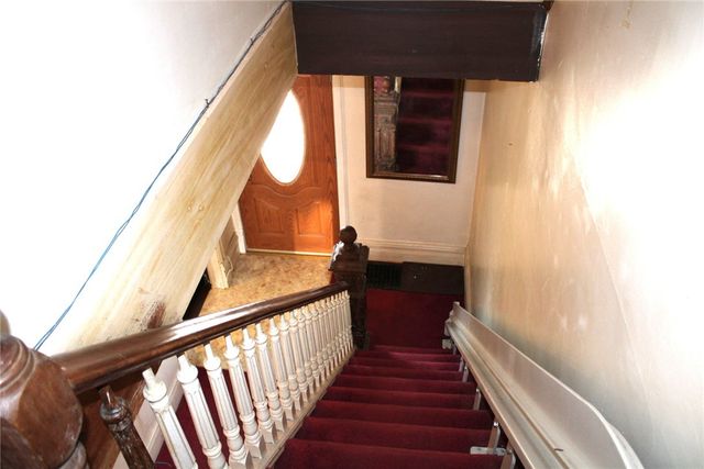 324 W North Street, City Of But Nw, PA 16001