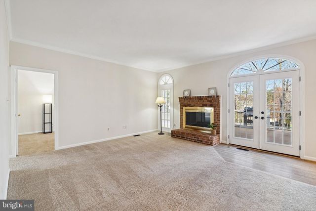 6909 CONFEDERATE RIDGE LN, Centreville, VA 20121